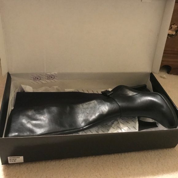 Black Alfani Boots 7.5M Brand NEW-Still in Box - Picture 5 of 7